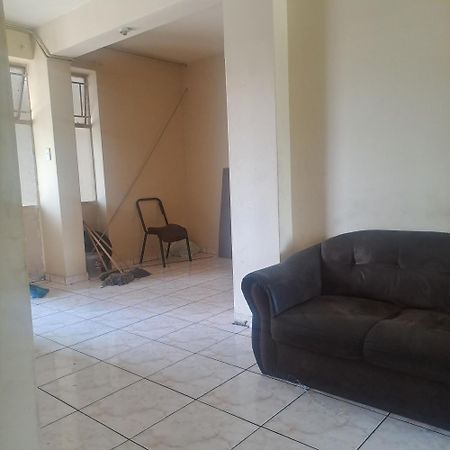 The Mighty Sleep Apartment Pretoria-Noord Exterior foto